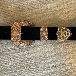 Leather belt western buckle
